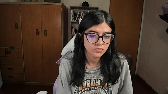 valerie  skyy online show from January 2025 03:55:02 AM