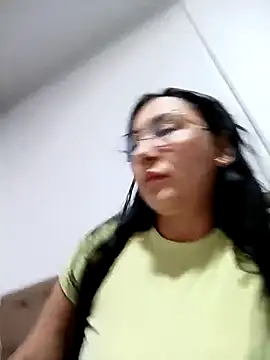 my-kitty online show from October 2025 10:25:02 PM