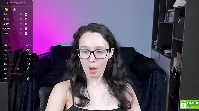 Agatta Smith online show from April 2026 11:19:01 AM