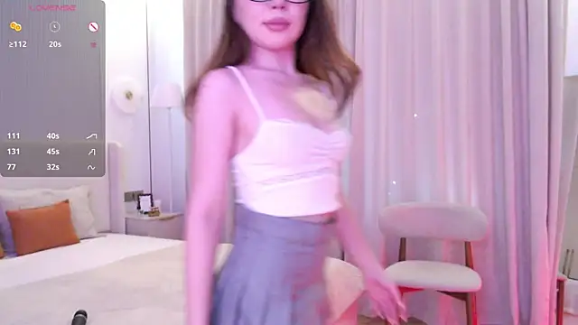 Snapshot of ArielleSou chatting on July 2026 03:32:01 AM ArielleSou online show from July 2026 03:32:01 AM