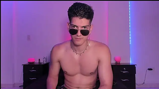 magnusifrit online show from February 2025 12:07:01 AM