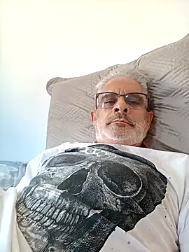 reijulio55 online show from March 2025 09:18:02 AM