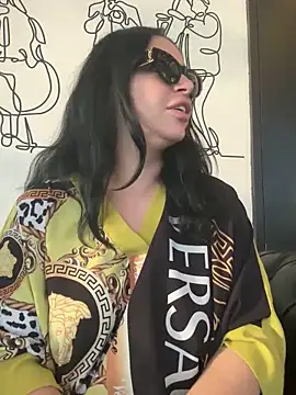 Snapshot of Chloe_Ricci chatting on December 2024 01:59:02 PM Chloe Ricci online show from December 2024 01:59:02 PM