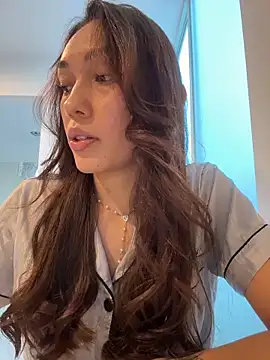 MichelleFerry  online show from April 2026 12:57:01 AM