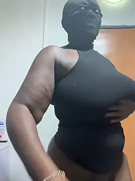 sweet1111 online show from February 2026 09:44:01 PM