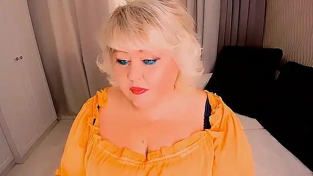 BIGTITSBBW online show from September 2025 04:12:01 AM