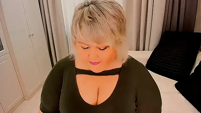 BIGTITSBBW online show from October 2025 06:27:02 AM