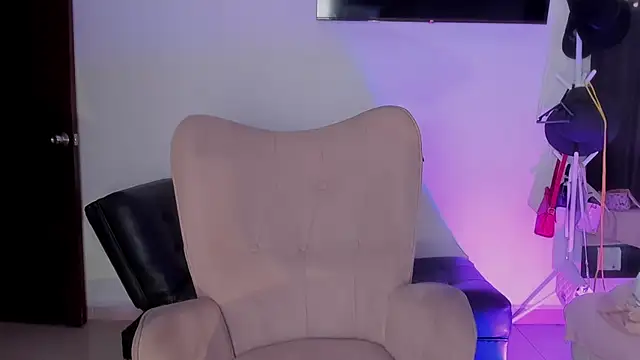 Snapshot of selene_king2 chatting on September 2025 01:13:01 PM selene king2 online show from September 2025 01:13:01 PM