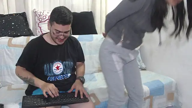 Snapshot of luxury_sex_17 chatting on February 2026 10:16:02 PM luxury sex 17 online show from February 2026 10:16:02 PM