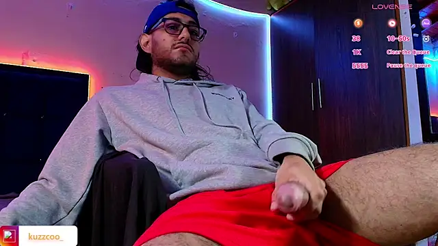 kuzzcoo online show from January 2026 02:32:01 PM