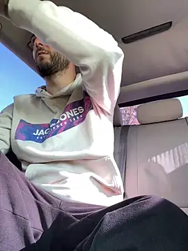 ElChapoGuzman95 online show from March 2025 01:51:01 PM