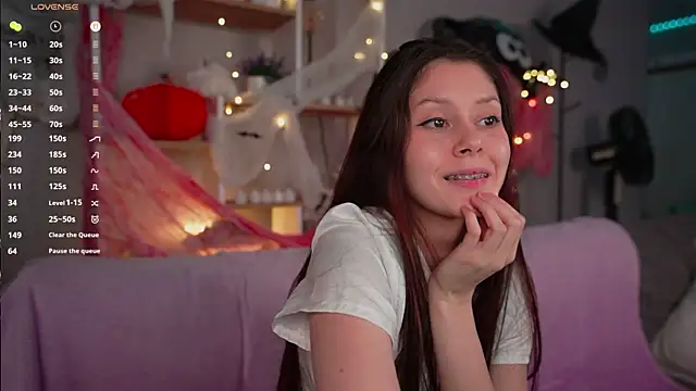 Snapshot of Melissa_shawty_ chatting on October 2025 01:56:02 PM Melissa shawty online show from October 2025 01:56:02 PM