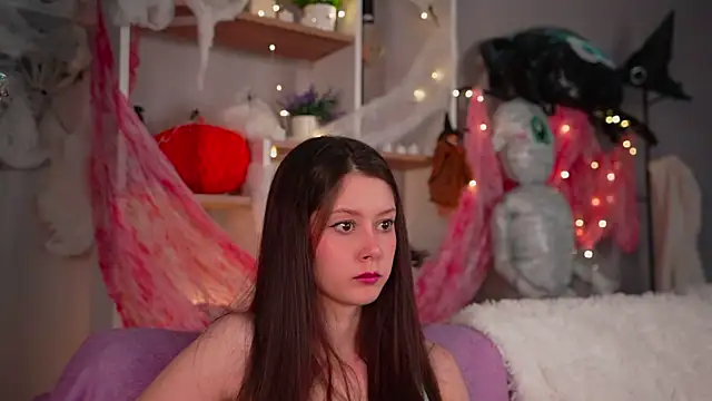 Snapshot of Melissa_shawty_ chatting on November 2025 01:33:01 PM Melissa shawty online show from November 2025 01:33:01 PM