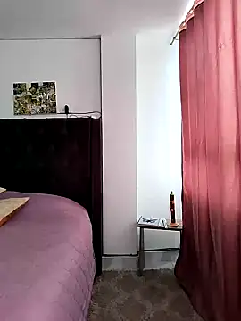 Fleurmeyer79 online show from December 2024 01:32:01 PM