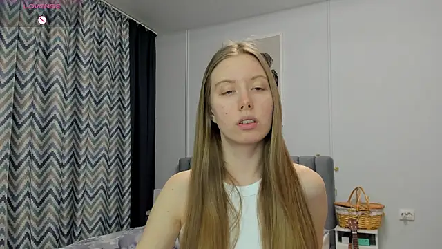 Peggy Beauty online show from March 2025 01:31:02 AM