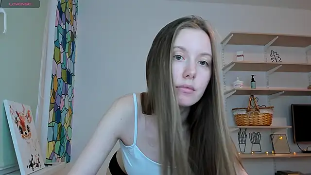 Peggy Beauty online show from October 2025 07:47:01 PM