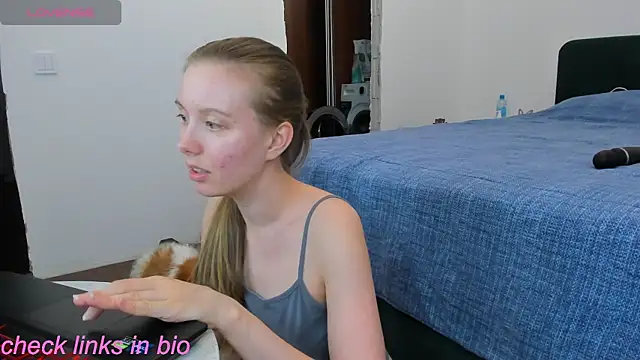 Snapshot of Peggy_Beauty chatting on July 2026 07:08:02 PM Peggy Beauty online show from July 2026 07:08:02 PM