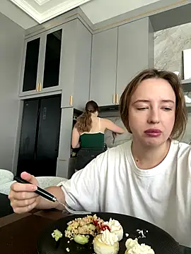 Nura n Sarah online show from October 2025 03:46:02 AM