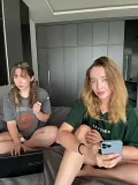 Nura n Sarah online show from December 2025 05:24:02 AM