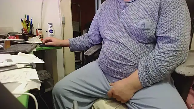 tipko123 online show from November 2025 11:18:02 AM