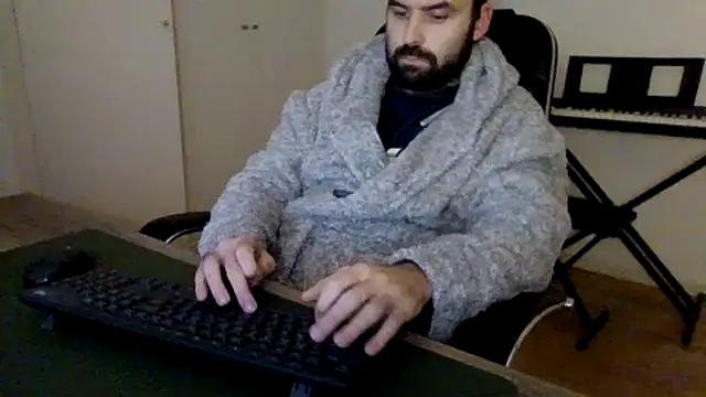 Snapshot of joaodias_97 chatting on December 2025 09:35:01 PM joaodias 97 online show from December 2025 09:35:01 PM