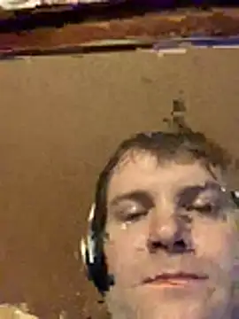Snapshot of slutboy42000 chatting on April 2026 07:11:02 PM slutboy42000 online show from April 2026 07:11:02 PM