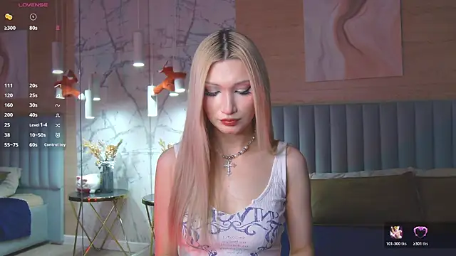 CarolReeves online show from October 2025 06:10:01 AM