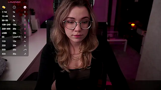 RemyCute online show from October 2025 07:26:02 PM