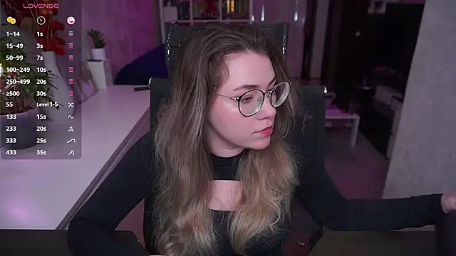 RemyCute online show from June 2026 11:56:02 AM