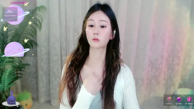 Snapshot of Aimee-520 chatting on February 2026 06:33:02 AM Aimee-520 online show from February 2026 06:33:02 AM