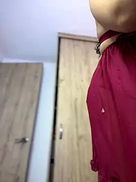 Alicia Ruiz online show from September 2025 05:58:02 PM