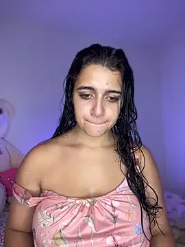 Alicia Ruiz online show from October 2025 07:33:02 PM