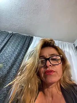 Snapshot of SahoryHorny chatting on December 2025 08:15:02 PM SahoryHorny online show from December 2025 08:15:02 PM