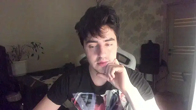 Knuckles17 online show from February 2026 05:47:02 PM