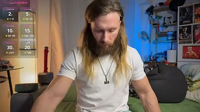 rusbigpaul online show from March 2025 06:50:01 PM