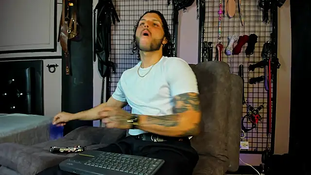 Twisted Fantasy online show from March 2025 12:26:02 AM