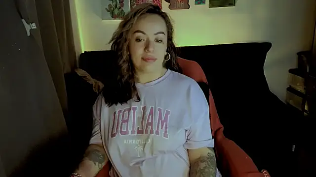 joan-star online show from January 2026 09:42:01 PM