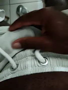 Mozen 13 online show from March 2026 11:22:01 PM