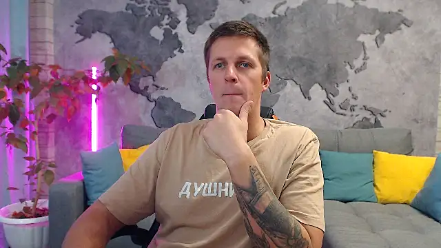 VikingChrisss online show from November 2025 11:32:02 AM