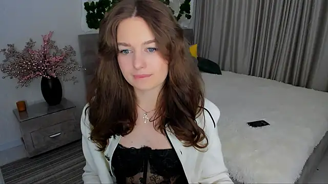 MiracleCurly online show from March 2025 10:37:02 PM