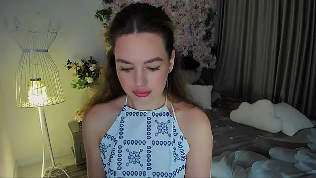 MiracleCurly online show from November 2025 06:08:01 PM