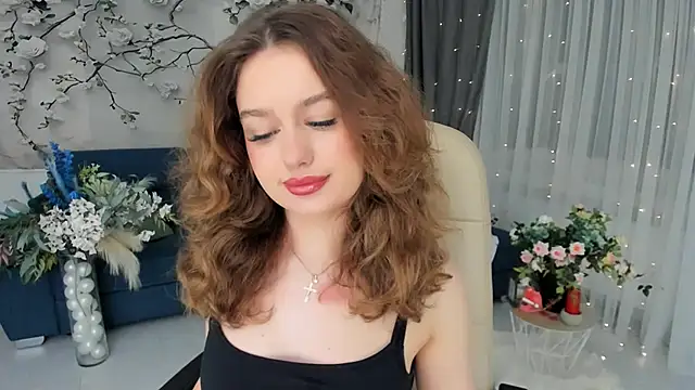 MiracleCurly online show from March 2026 06:19:02 PM