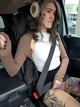 Snapshot of Lilmissvyx chatting on February 2025 04:36:02 PM Lilmissvyx online show from February 2025 04:36:02 PM