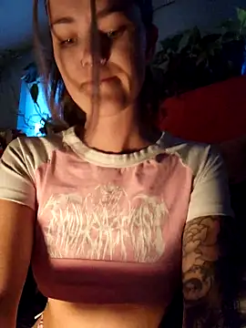 Snapshot of Lilmissvyx chatting on September 2025 02:19:01 PM Lilmissvyx online show from September 2025 02:19:01 PM