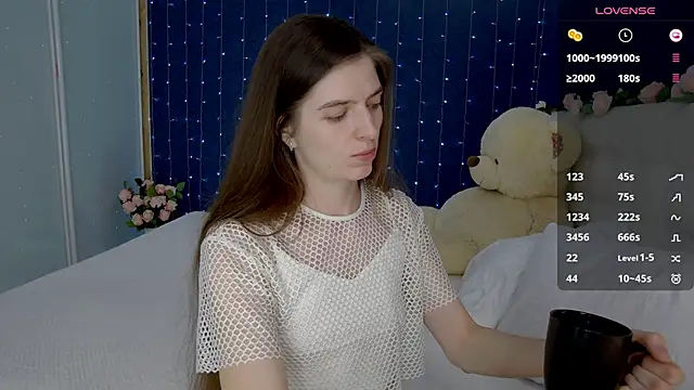 Snapshot of -Mirror-Girl- chatting on February 2025 01:09:02 PM -Mirror-Girl- online show from February 2025 01:09:02 PM