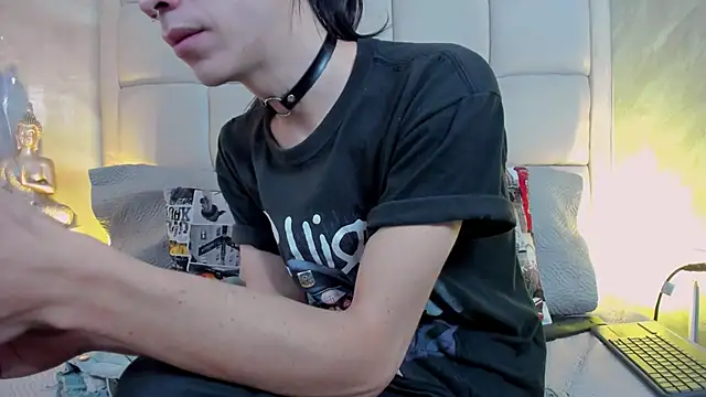 Hecatee 77 online show from October 2025 07:59:01 PM