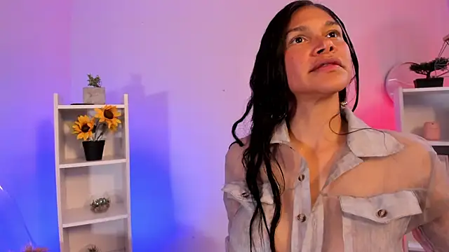 Snapshot of _aish_a_ chatting on October 2025 07:24:02 PM aish a online show from October 2025 07:24:02 PM