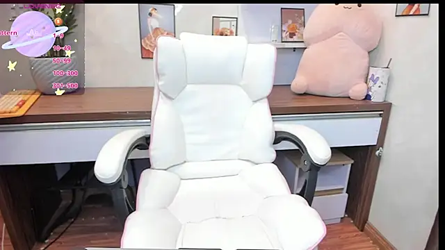 alonelove   online show from October 2025 03:26:02 AM