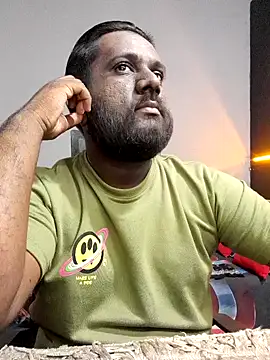 Rayansmith  online show from February 2025 08:47:01 PM