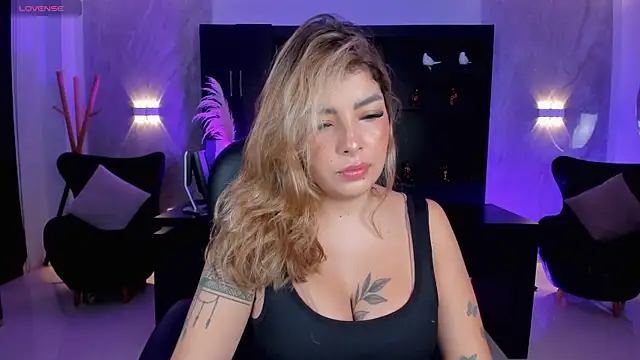 LisaMonroe  online show from February 2025 12:27:02 PM